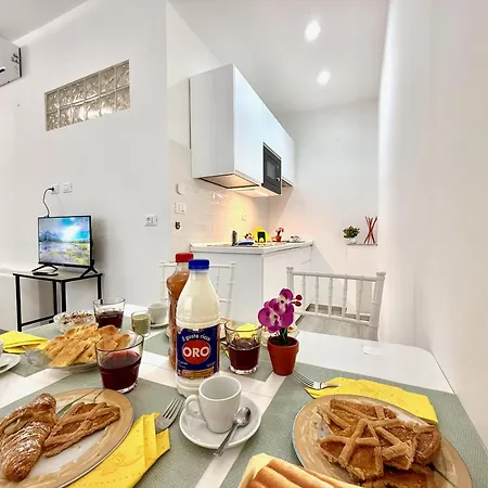 Apartment Dimora Sottoripa 11 Di Fronte Acquario - Genovabb It
