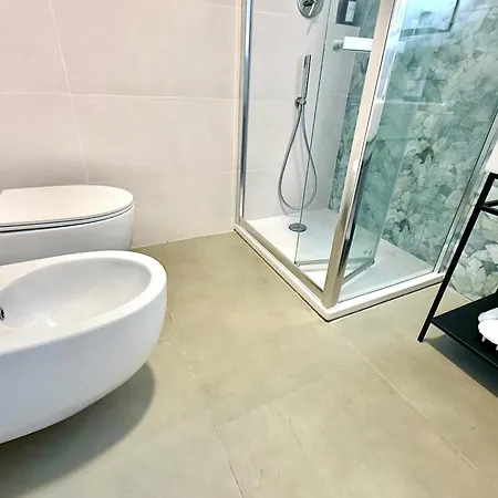 Apartment Dimora Sottoripa 11 Di Fronte Acquario - Genovabb It *