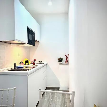 Dimora Sottoripa 11 Di Fronte Acquario - Genovabb It Apartment Genoa
